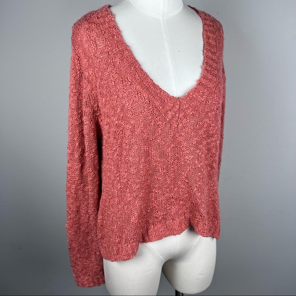 Like NEW-Somedays Lovin, V-neck Sweater, Long Back/Crop Front, See-Thru, XS - Picture 4 of 16